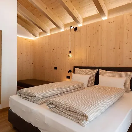 Apartment Les Ciases Dolomites 5 *