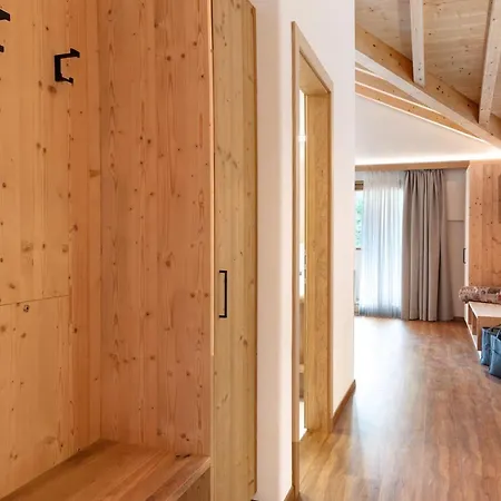 Les Ciases Dolomites 5 *