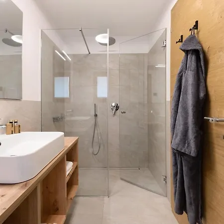 Les Ciases Dolomites 5 *